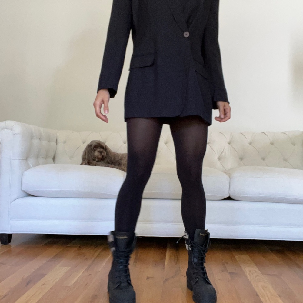 Jones New York Vintage Navy Blazer with purple buttons